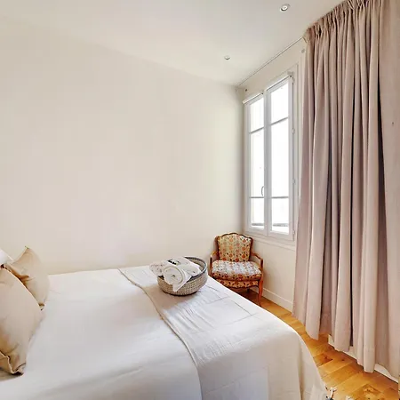 Superbe T2 Bon Marches Rive Gauche Apartment
